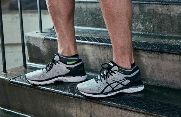 asics gel kayano 24 2e width