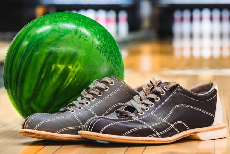 10 Best Bowling Shoes Reviewed in 2022 A Complete Guide