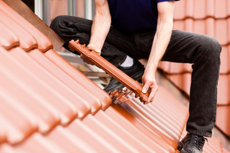 Top 15 Best Shoes for Roofing in 2024 Review)